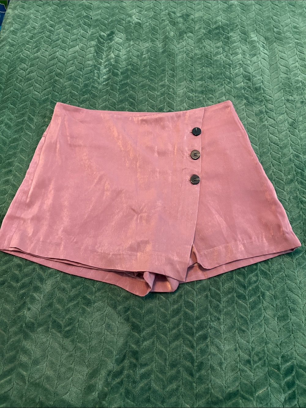 Moon River Satiny Wrap Style Mini Skort Accent Buttons Dusty Rose Pink Large - Picture 2 of 9